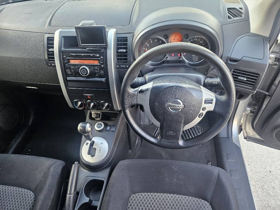 2010 Nissan X-Trail9.jpg